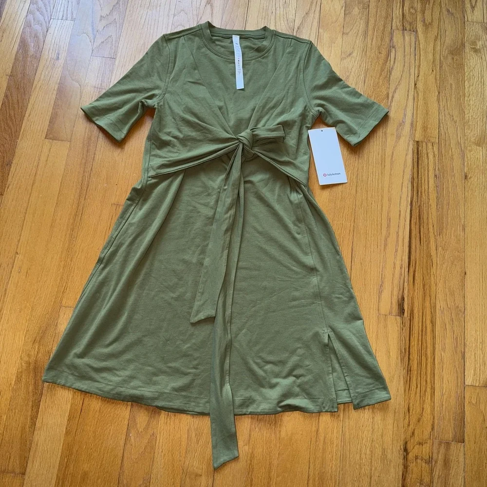 Lululemon Cotton Wrap-Front T-Shirt Dress 2 Green Short Sleeve Casual Athleisure